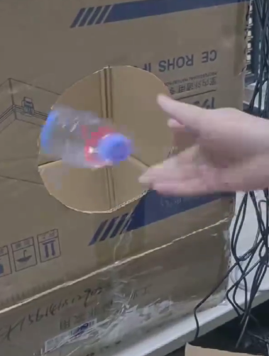 飲料瓶子智能自動(dòng)回收機(jī)RVM掃碼固定掃描器嵌入設(shè)備.png 飲料瓶子智能自動(dòng)回收機(jī)RVM掃碼固定掃描器嵌入設(shè)備.png